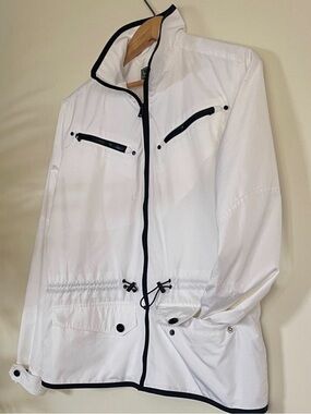 117. Lauren Ralph Lauren Active | 20/25  Windbreaker | Medium